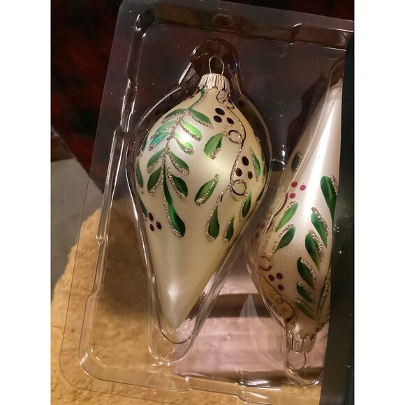 Krebs Christmas Glass Bulb Ornaments Gold Lambs Wool Velvet With Leaf & Berries - Picture 7 of 8